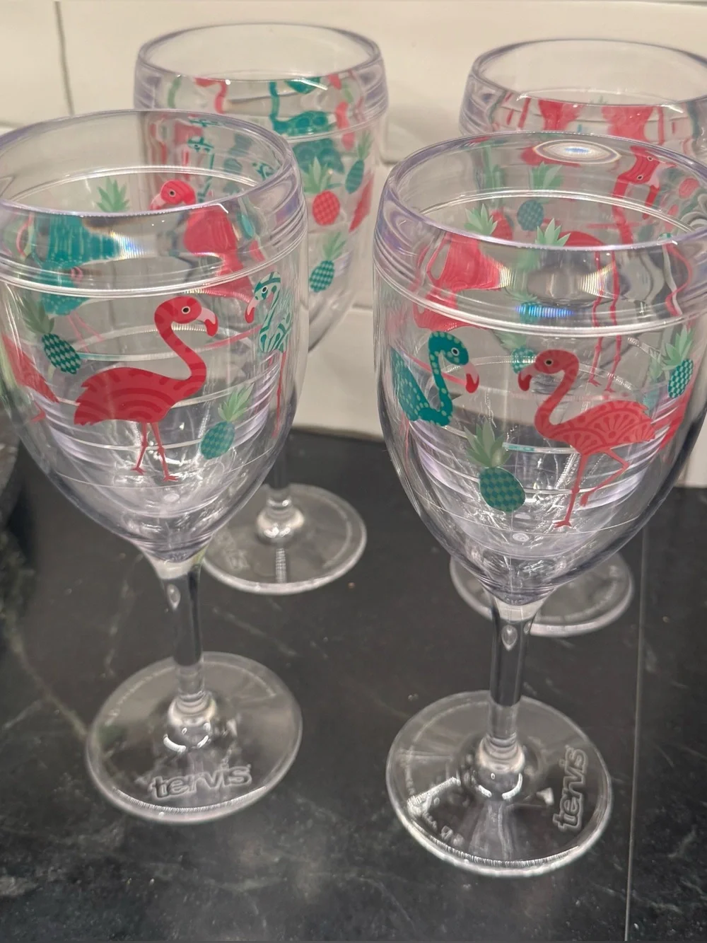 Flamingo Plastic Wine Glasses (4)